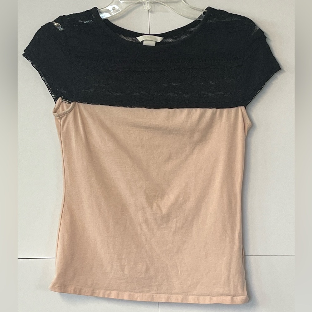 H&M Pastel Pink Black Lace Short Sleeve Shirt. Size Small
